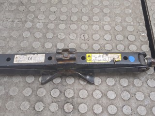 Домкрат, ориг. номер A2125800018, Nissan Qashqai 2006-2010