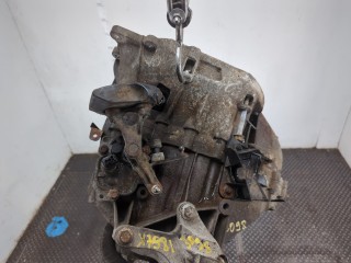 КПП 6-ст.мех. (МКПП), ориг. номер 8252196, Volvo S40 2003-2007