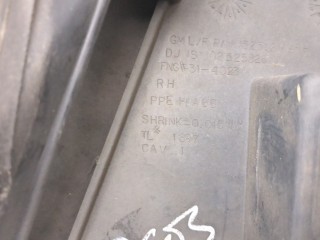 Пластик кузовной правый, ориг. номер 15251209, Hummer H3 2005-2010