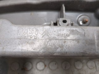 Рамка передняя (телевизор), ориг. номер 7104LA, Citroen C3 picasso 2008-2012