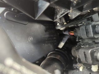 Компрессор кондиционера, ориг. номер 8T0260805E, Audi A5 2011-2016