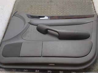 Дверная карта (Обшивка двери) правая передняя Audi A6 2001-2005