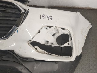 Бампер передний, ориг. номер 42563389, Chevrolet Trax 2013-2017