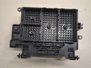 Блок предохранителей, ориг. номер 15115617, Hummer H2 2002-2007