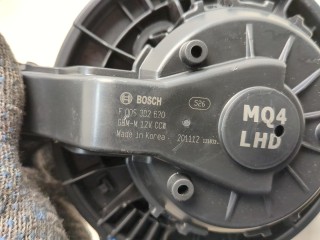 Двигатель отопителя (моторчик печки), ориг. номер 97113P2000, Hyundai Santa Fe 2018-2021