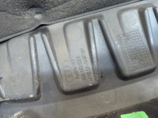Накладка декоративная на ДВС, ориг. номер 06K103925E, Audi S3 (8V) 2013-2016