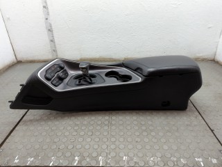Консоль салона (кулисная часть) Dodge Challenger 2014-2023