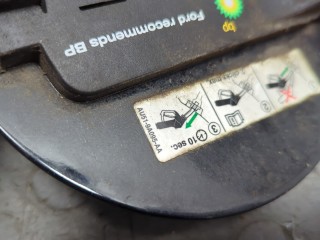 Лючок бензобака, ориг. номер AU519A095AA, Ford Focus 2007-2011