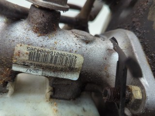 Цилиндр тормозной главный, ориг. номер 4L2Z2140BA, Lincoln Aviator 2003-2005