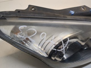 Фара (передняя) правая, ориг. номер 921022R010, Hyundai i30 2007-2010