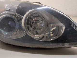 Фара (передняя) правая, ориг. номер 921022R010, Hyundai i30 2010-2012