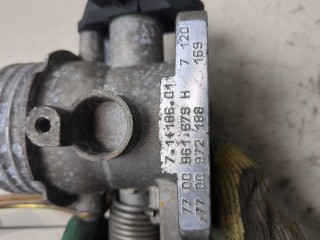 Заслонка дроссельная, ориг. номер 7700861679, Renault Megane 1995-1999