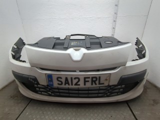 Бампер передний Renault Megane 2008-2014