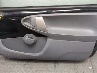 Замок двери правый передний, ориг. номер 9136V0, Peugeot 107 2005-2009