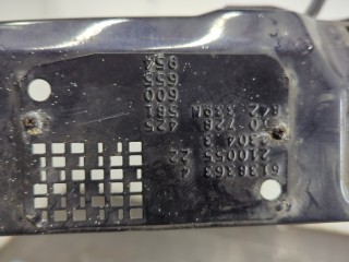 Рамка капота, ориг. номер A2106200172, Mercedes E W210 1995-1999