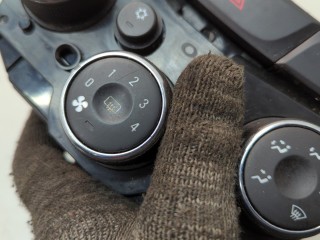 Переключатель отопителя (печки), ориг. номер 42588188, Chevrolet Trax 2013-2017