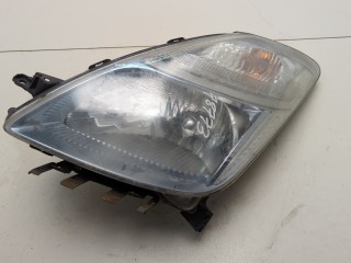 Фара (передняя) левая Toyota Prius 2005-2011