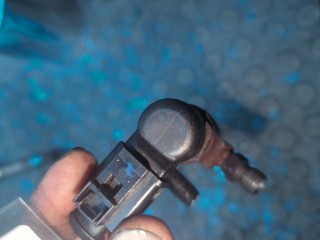 Форсунка топливная, ориг. номер 03L130277B, Volkswagen Jetta 5 2005-2010