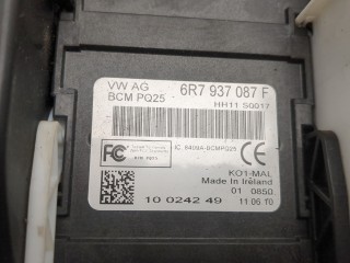 Блок управления бортовой сети (Body Control Module), ориг. номер 6R7937087FZ00, Skoda Fabia 2007-2010