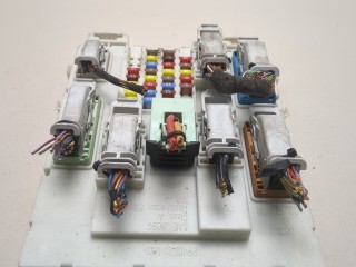 Блок управления бортовой сети (Body Control Module), ориг. номер BV6N14A073FL, Ford Focus 2007-2011