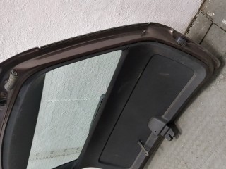 Обшивка крышки (двери) багажника, ориг. номер 5E9867975, Skoda Octavia 2013-2017