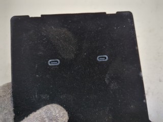 Разъем AUX/USB, ориг. номер 165678730A, Tesla Model Y 2020-2026