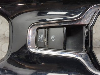 Пластик центральной консоли левый, ориг. номер 83450T7AG020, Honda HRV 2018-2022