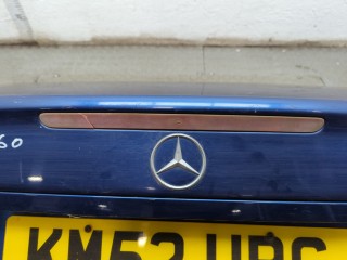 Крышка (дверь) багажника, ориг. номер A2037500475, A2037500675, Mercedes C W203 2000-2004