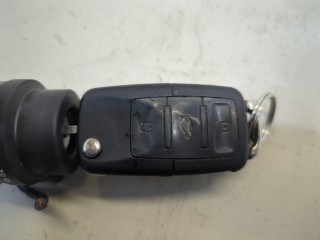 Замок зажигания, ориг. номер 1K0905841, 8E0998855C, Skoda Octavia 2000-2011