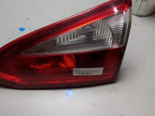 Фонарь крышки багажника правый Ford Focus 2011-2015