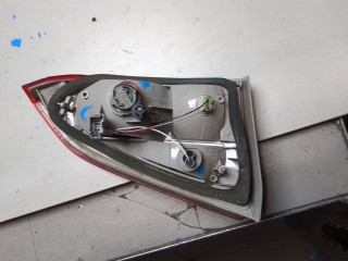 Фонарь крышки багажника правый, ориг. номер 1775986, BM5113A602BC, Ford Focus 2011-2015