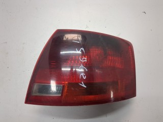 Фонарь (задний) правый Audi A4 2000-2006