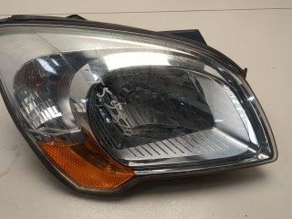 Фара (передняя) правая, ориг. номер 921020Z130, KIA Sportage 2008-2010