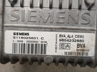 Блок управления двигателем, ориг. номер 9654232880, Citroen C4 2004-2014