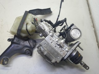 Блок АБС, насос (ABS, ESP, ASR), ориг. номер 4727047030, Toyota Auris E18 2012-2015