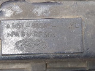 Рамка передняя (телевизор), ориг. номер 8M518B041CC, Ford Focus 2001-2005
