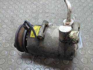 Компрессор кондиционера Ford Focus 2004-2008