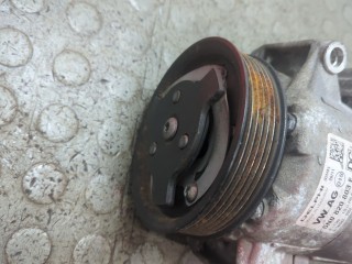 Компрессор кондиционера, ориг. номер 5K0820803, Volkswagen Golf 6 2008-2012