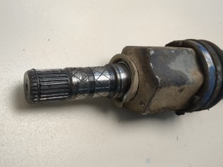 Полуось (приводной вал, шрус) левая передняя, ориг. номер 28321SA031, Subaru Forester (S11) 2005-2008