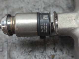 Форсунка топливная, ориг. номер 04E906036AD, 05E133320B, Audi A3 (8Y) 2020-2024
