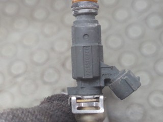 Форсунка топливная, ориг. номер 079133551B, Audi A4 2000-2006