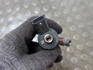 Форсунка топливная, ориг. номер 0445110270, Chevrolet Captiva 2006-2011