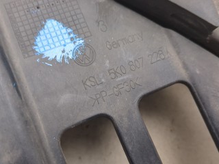 Кронштейн фары правый, ориг. номер 5K0807572H, Volkswagen Golf 6 2008-2012