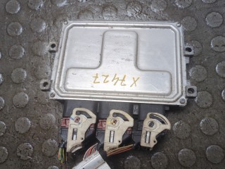 Блок управления двигателем, ориг. номер 9805895780, Peugeot 208 2012-2016