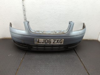 Бампер передний Volkswagen Touran 2003-2006