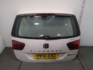 Фонарь крышки багажника левый Seat Alhambra 2010-2015