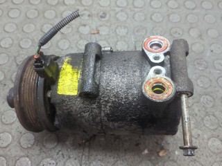 Компрессор кондиционера Ford Focus 2007-2011