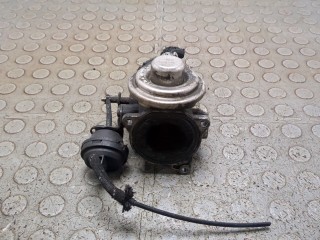 Заслонка дроссельная, ориг. номер 038131501AA, Volkswagen Passat 1996-2001