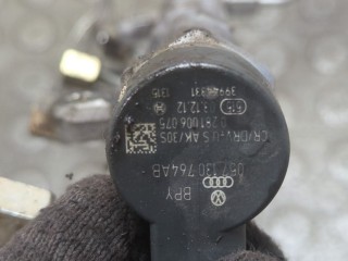 Рампа (рейка) топливная, ориг. номер 0281006075, Volkswagen Tiguan 2011-2019