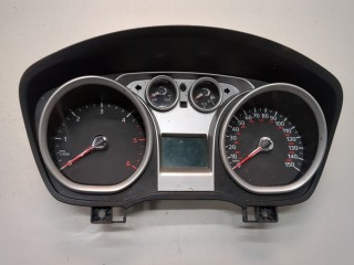 Щиток приборов (приборная панель) Ford Focus 2001-2005